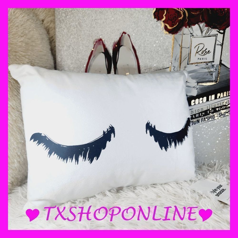 { Dormify } eyelash pillow NWT